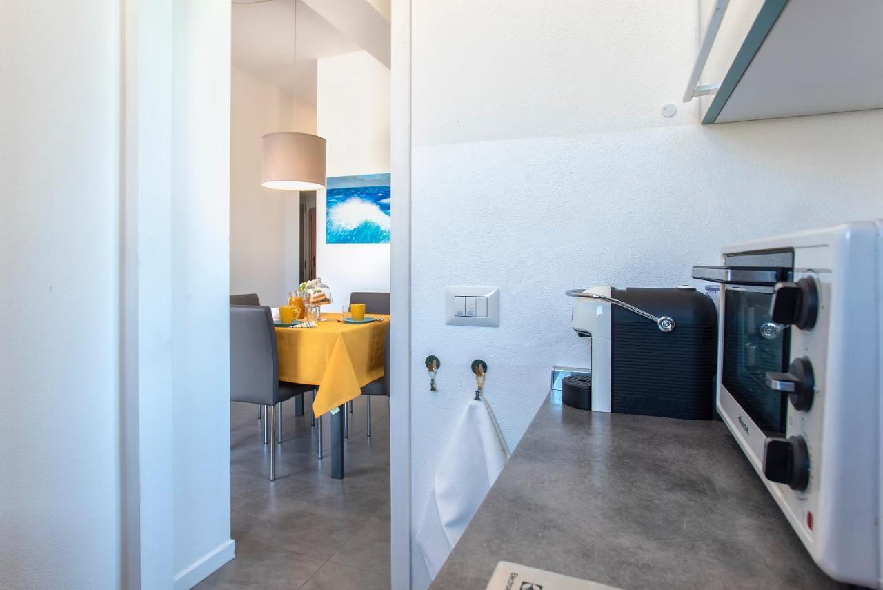 Nura'S - Apartment Al Mare Sea Front Alghero Buitenkant foto