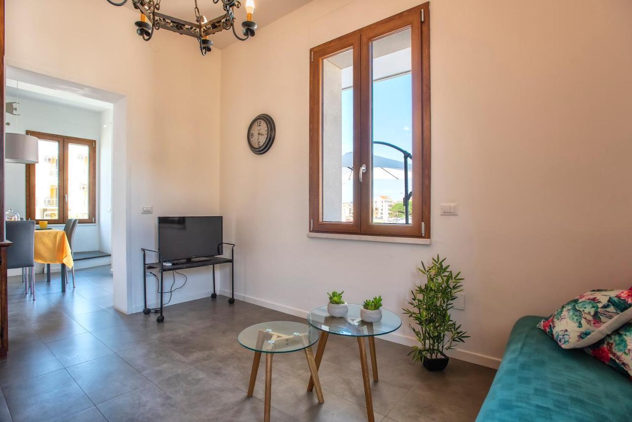 Nura'S - Apartment Al Mare Sea Front Alghero Buitenkant foto