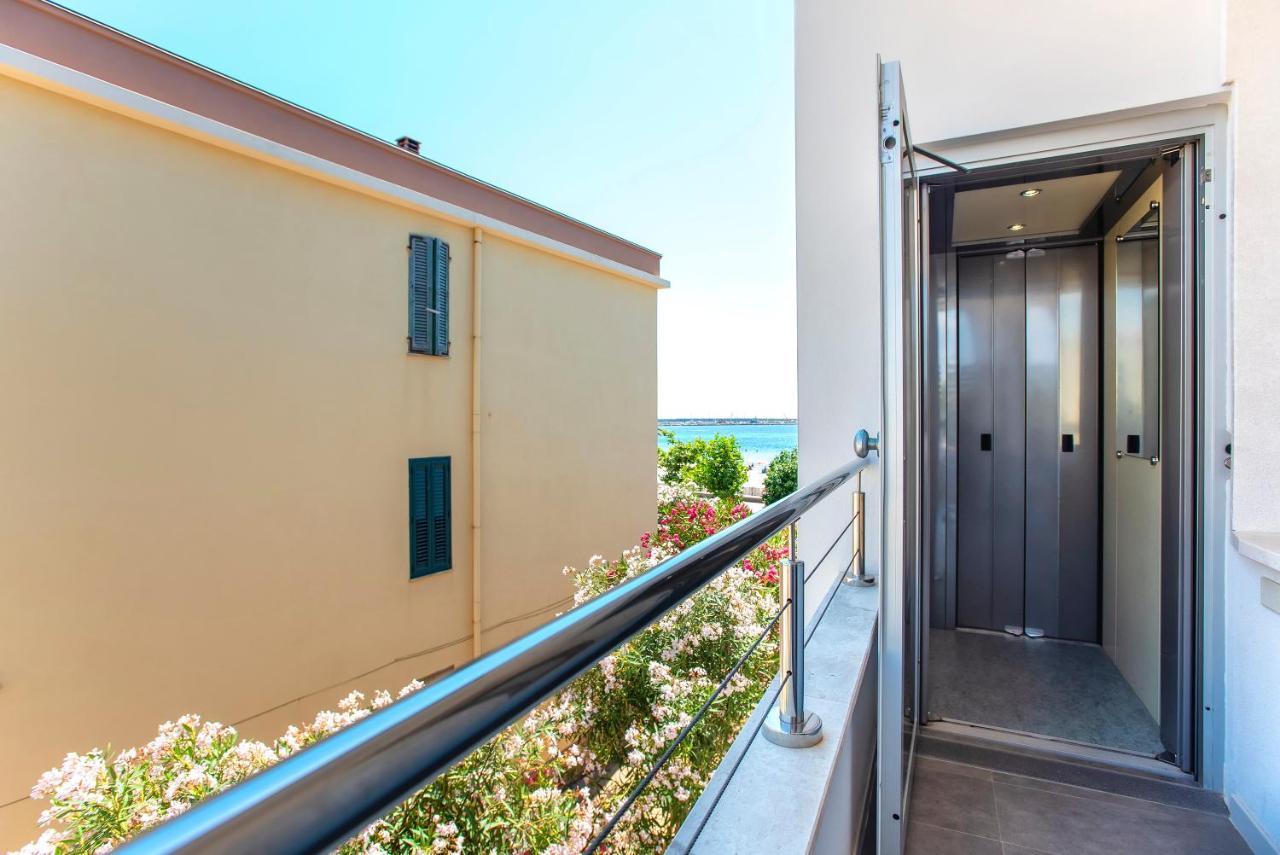 Nura'S - Apartment Al Mare Sea Front Alghero Buitenkant foto