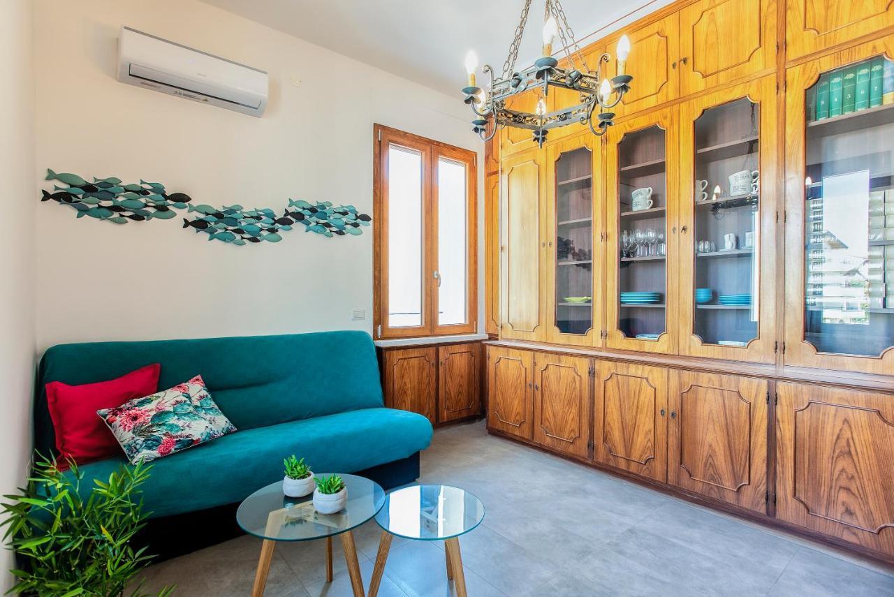 Nura'S - Apartment Al Mare Sea Front Alghero Buitenkant foto